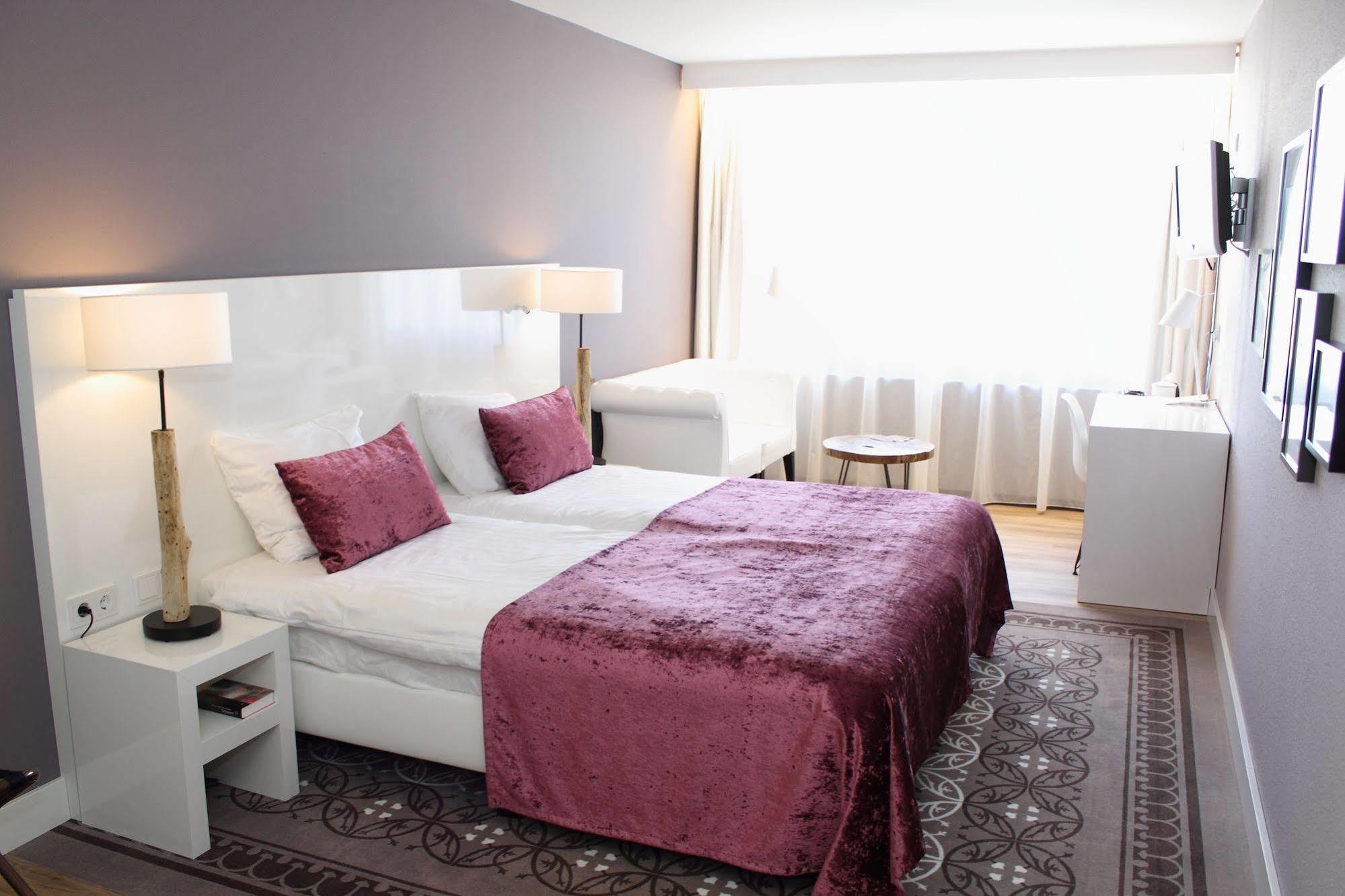 Van Der Valk Hotel Groningen-Westerbroek Ngoại thất bức ảnh